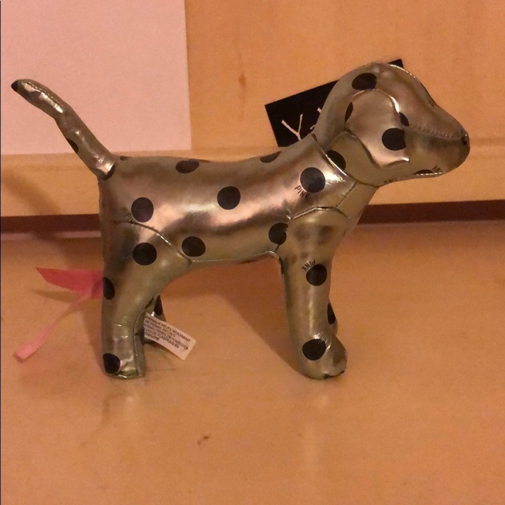 VS PINK DOG 💎 w/ polka dots